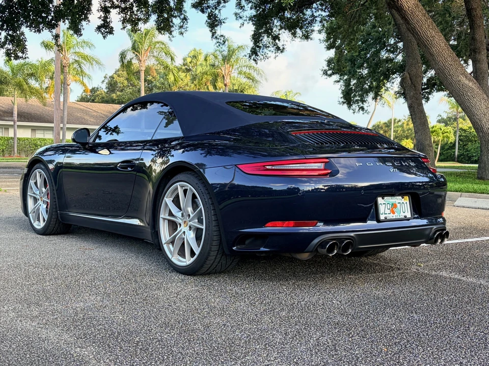 2017 Porsche 991 Carrera - Image 30 of 31