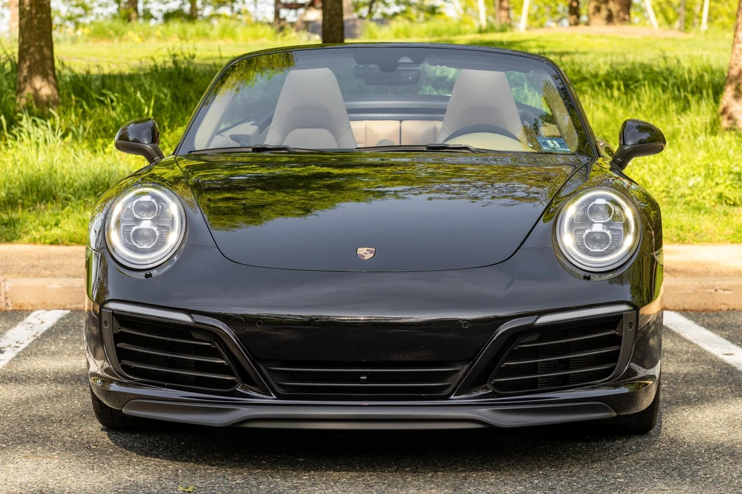 2017 Porsche 991 Carrera - Image 2 of 31