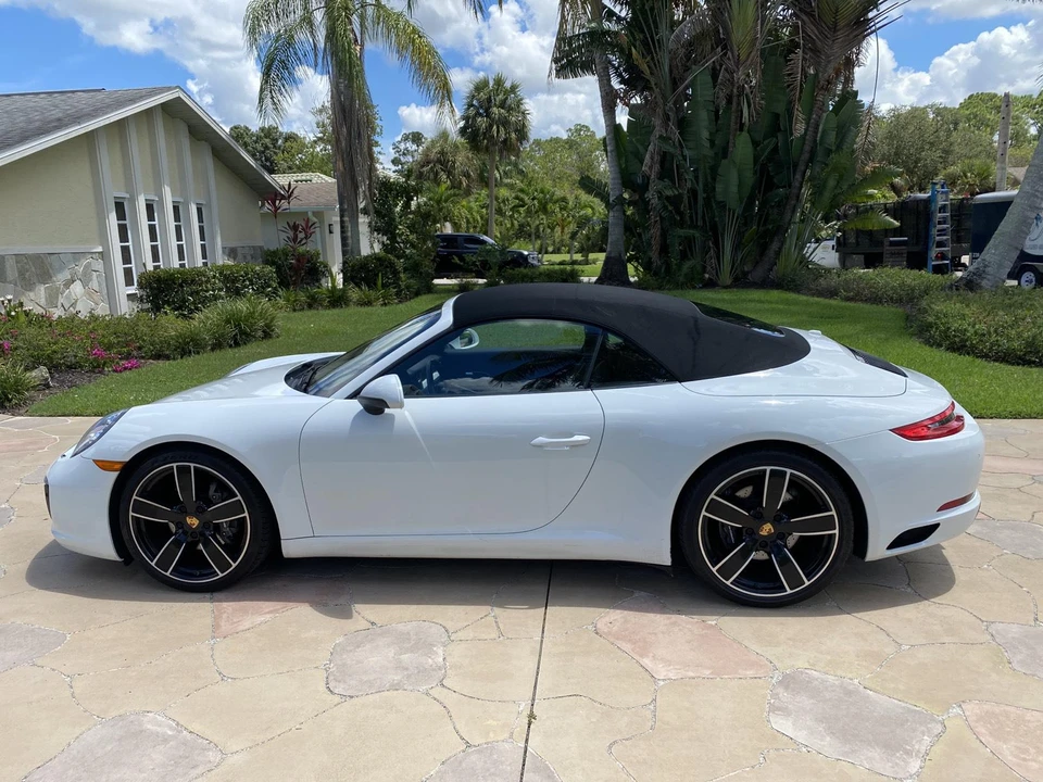 2017 Porsche 991 Carrera - Image 9 of 31