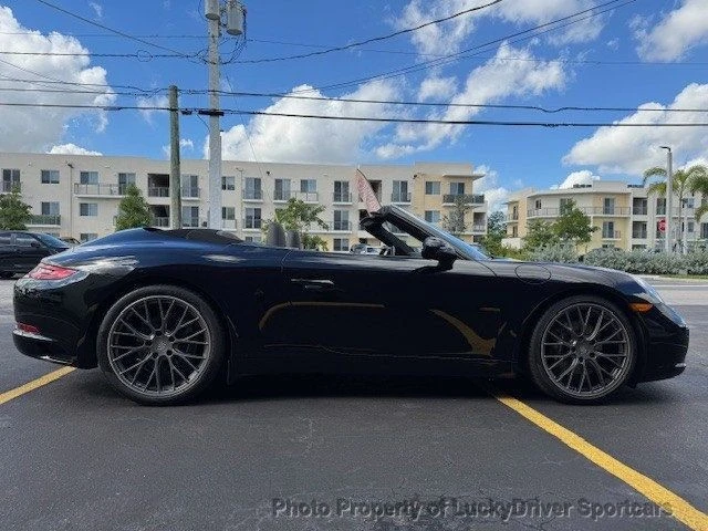 2017 Porsche 991 Carrera - Image 11 of 12