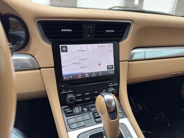 2017 Porsche 991 Carrera - Image 17 of 21