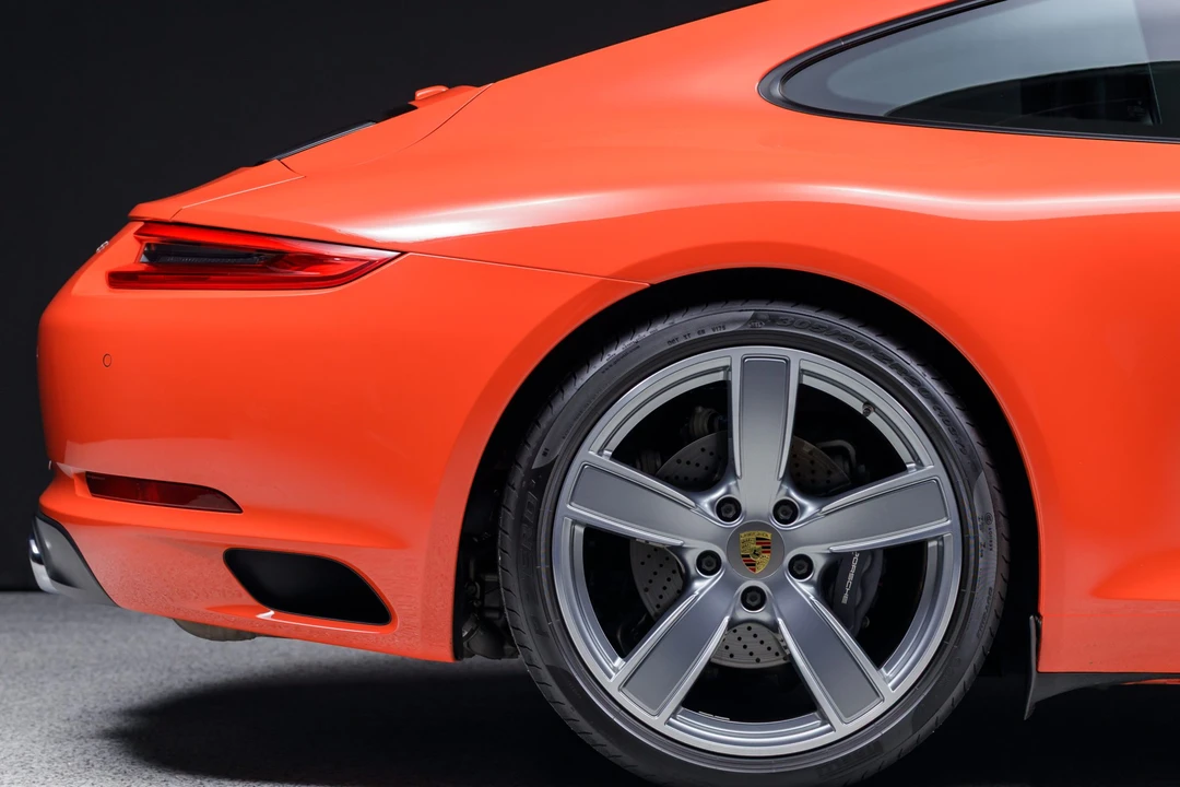 2017 Porsche 991 Carrera - Image 28 of 31