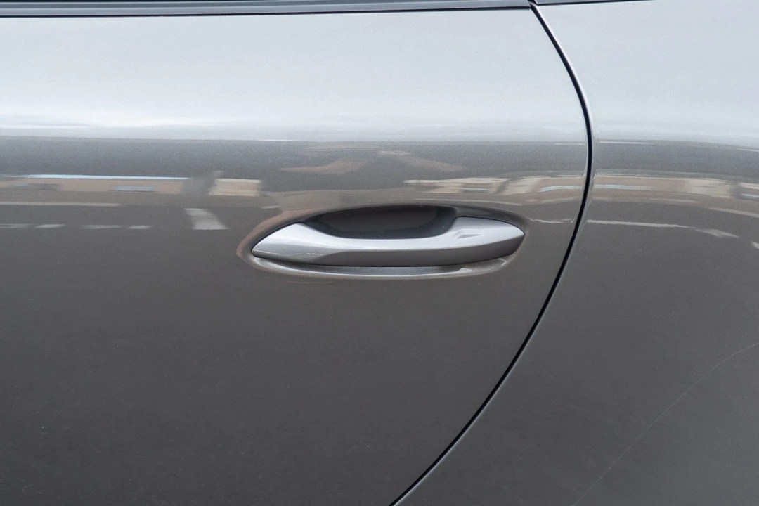 2017 Porsche 991 Carrera - Image 27 of 31
