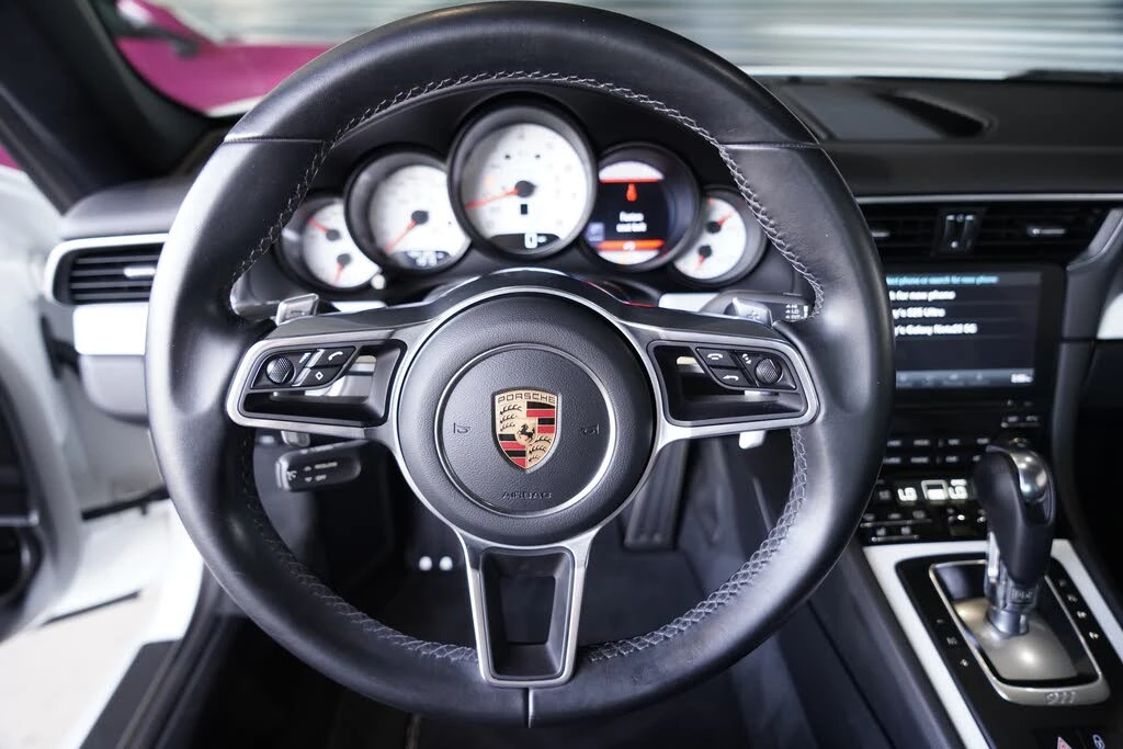 2017 Porsche 991 Carrera - Image 14 of 29