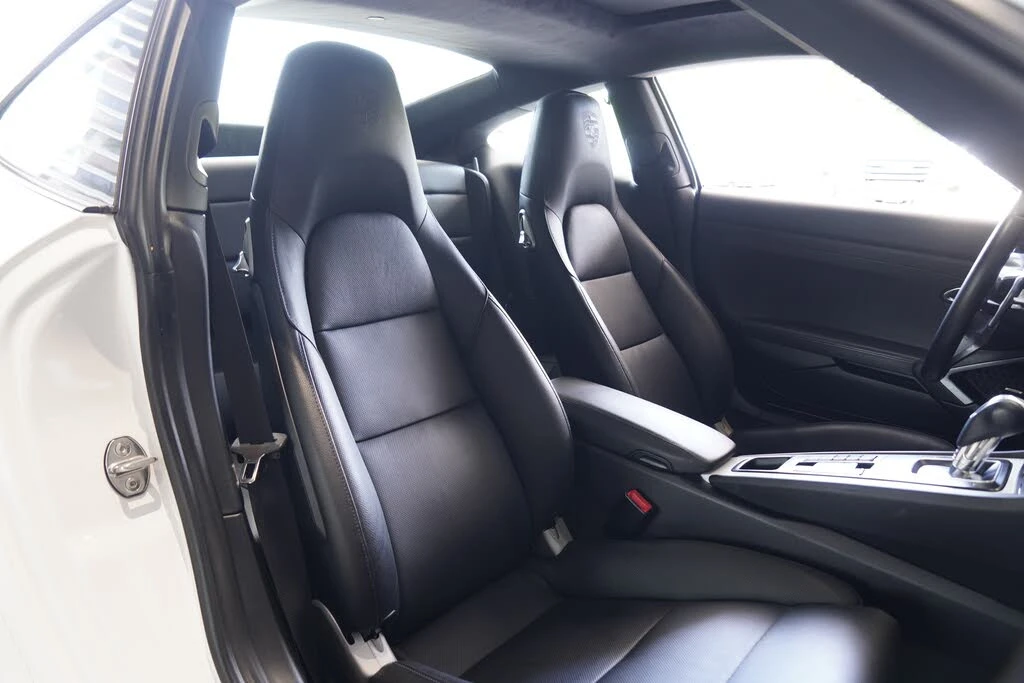 2017 Porsche 991 Carrera - Image 25 of 29