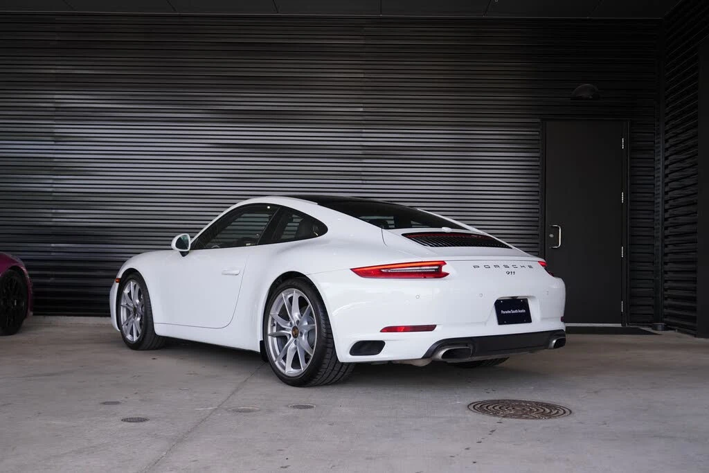 2017 Porsche 991 Carrera - Image 8 of 29