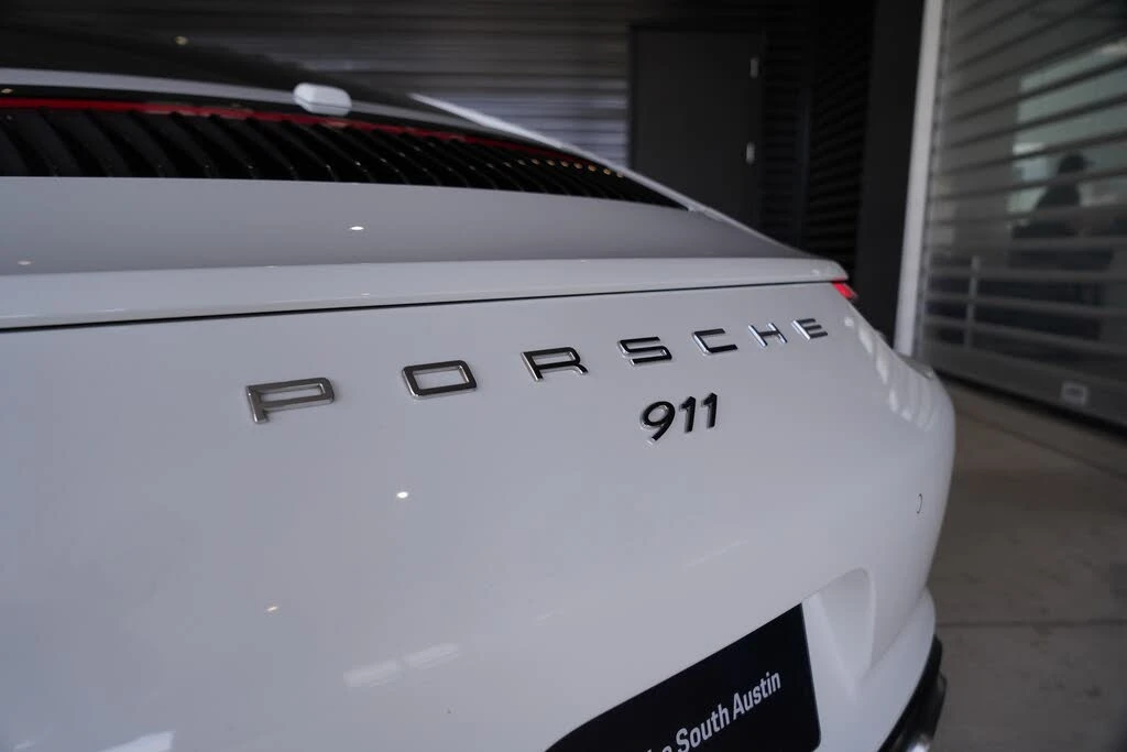 2017 Porsche 991 Carrera - Image 9 of 29