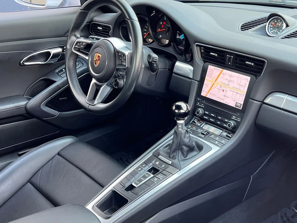 2017 Porsche 991 Carrera - Image 16 of 31