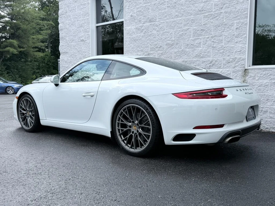 2017 Porsche 991 Carrera - Image 10 of 31
