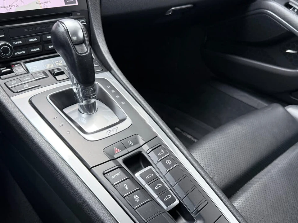 2017 Porsche 991 Carrera - Image 17 of 31