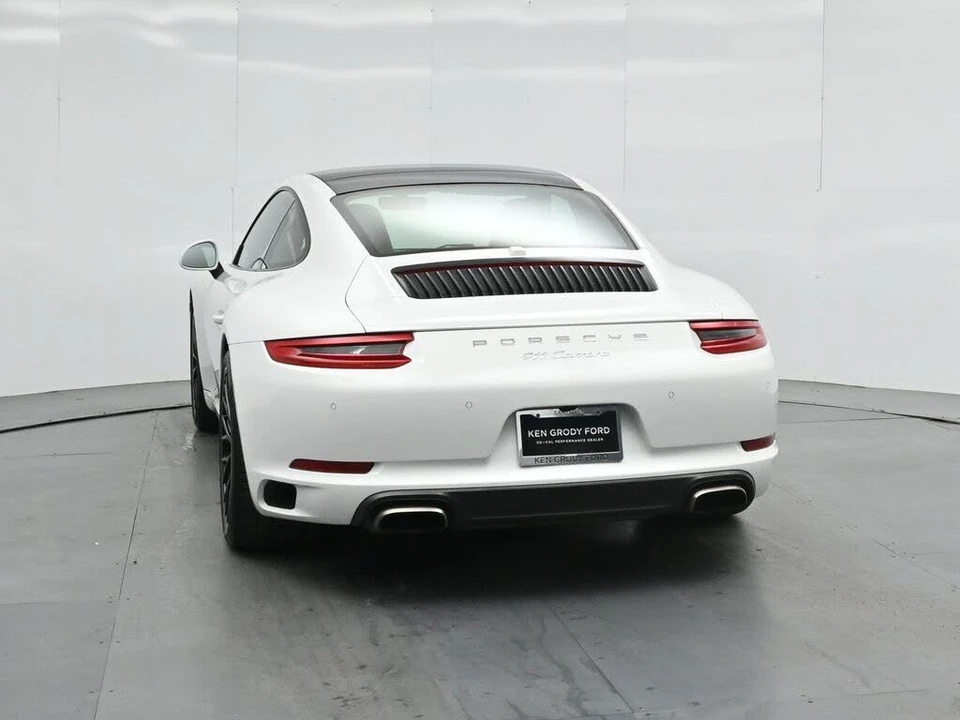 2017 Porsche 991 Carrera - Image 24 of 31