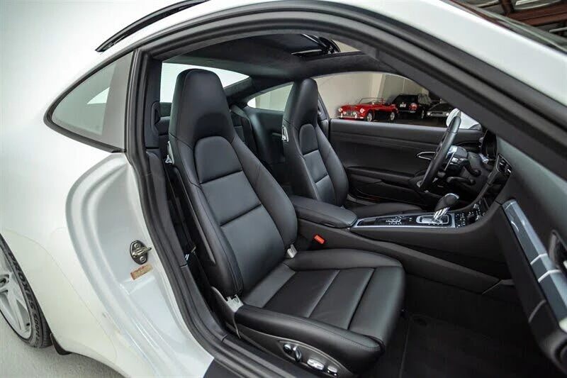 2017 Porsche 991 Carrera - Image 25 of 31