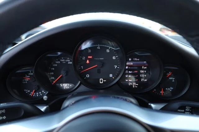 2017 Porsche 991 Carrera - Image 29 of 31