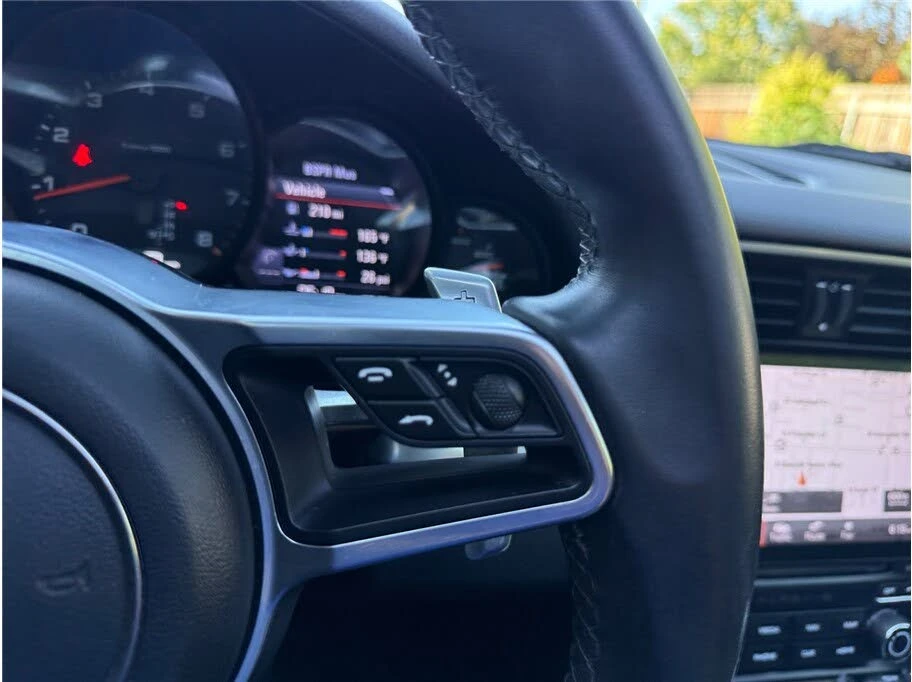 2017 Porsche 991 Carrera - Image 26 of 31