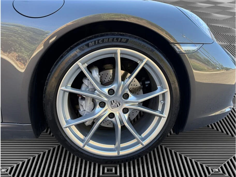 2017 Porsche 991 Carrera - Image 14 of 31