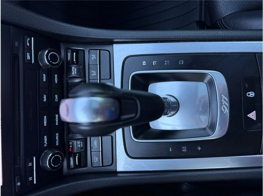 2017 Porsche 991 Carrera - Image 21 of 31