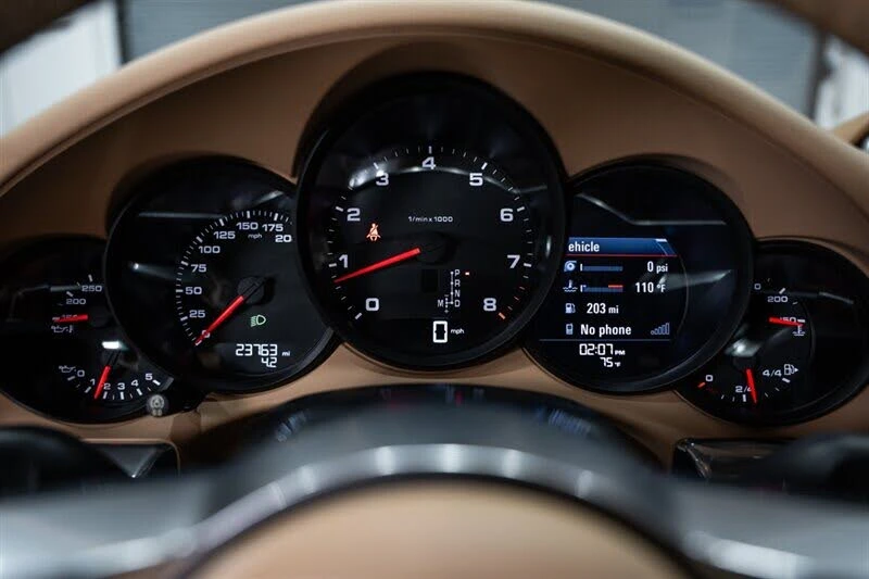 2017 Porsche 991 Carrera - Image 17 of 31