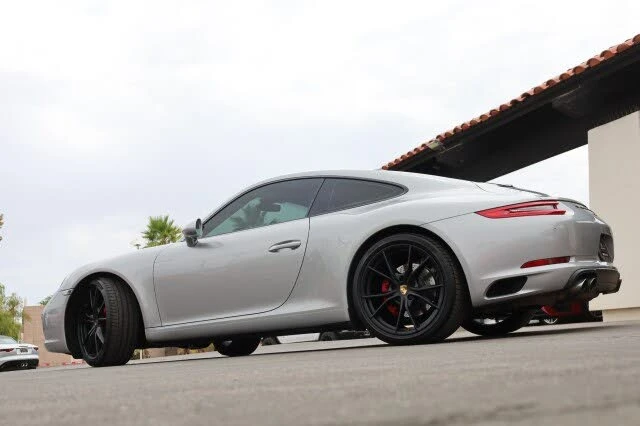 2017 Porsche 991 Carrera - Image 17 of 31