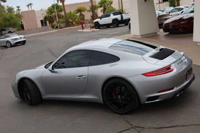 2017 Porsche 991 Carrera - Image 16 of 31