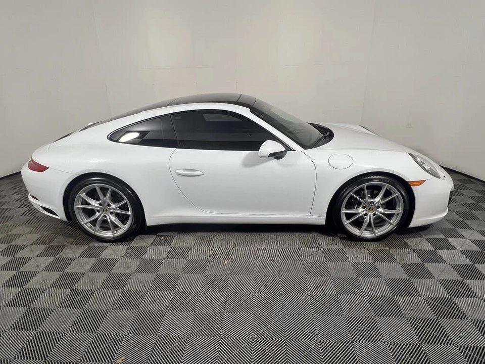 2017 Porsche 991 Carrera - Image 8 of 25