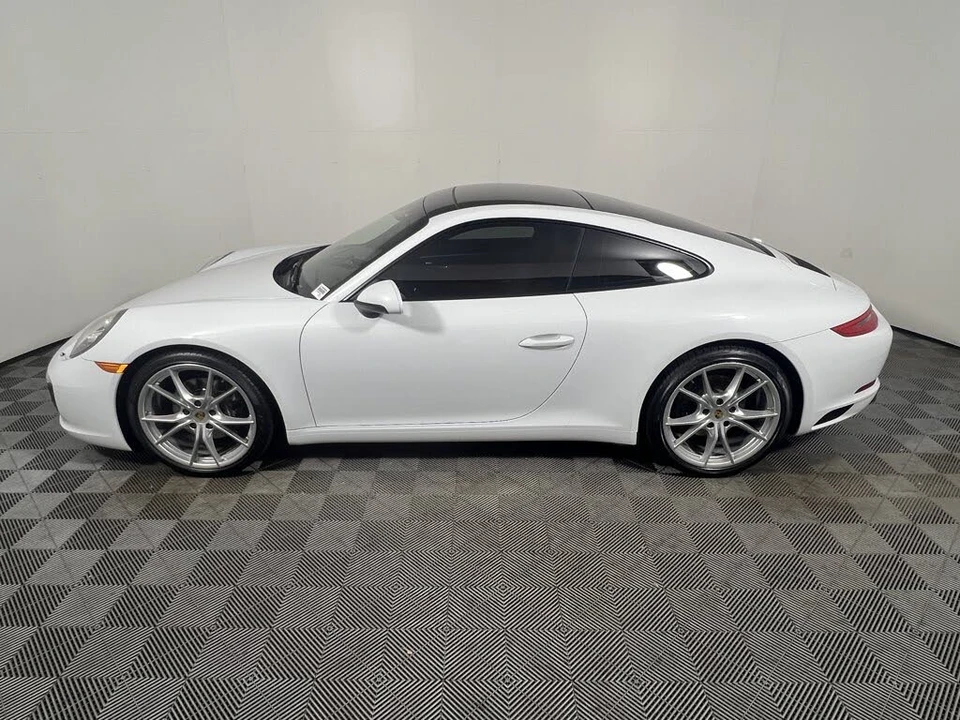 2017 Porsche 991 Carrera - Image 2 of 25