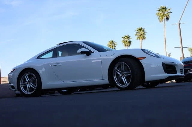 2017 Porsche 991 Carrera - Image 12 of 31