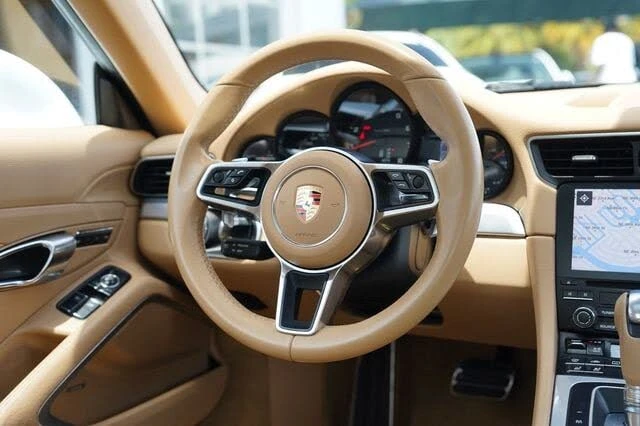 2017 Porsche 991 Carrera - Image 26 of 31