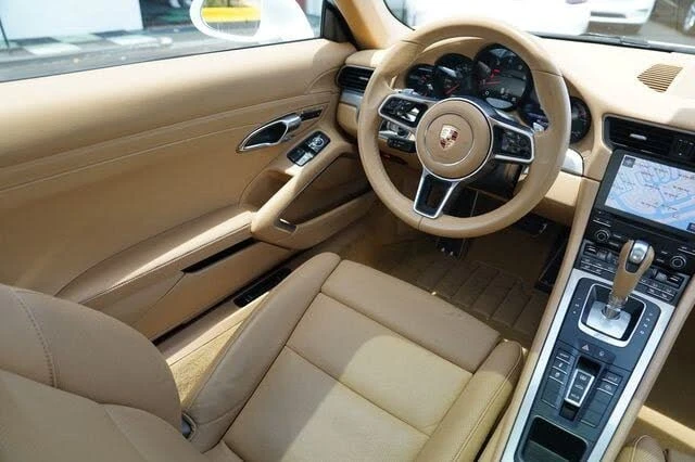 2017 Porsche 991 Carrera - Image 18 of 31