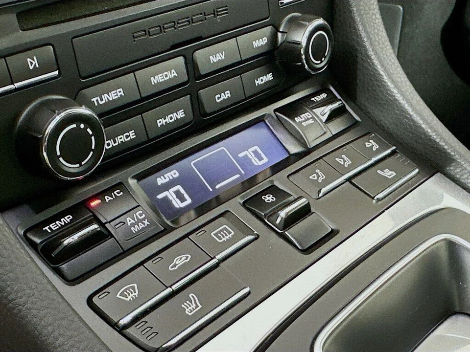 2017 Porsche 991 Carrera - Image 13 of 18