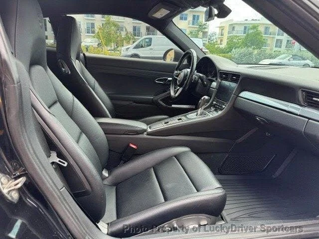 2017 Porsche 991 Carrera - Image 31 of 31