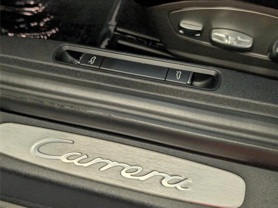 2017 Porsche 991 Carrera - Image 19 of 31