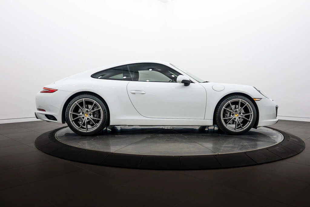 2017 Porsche 991 Carrera - Image 8 of 25