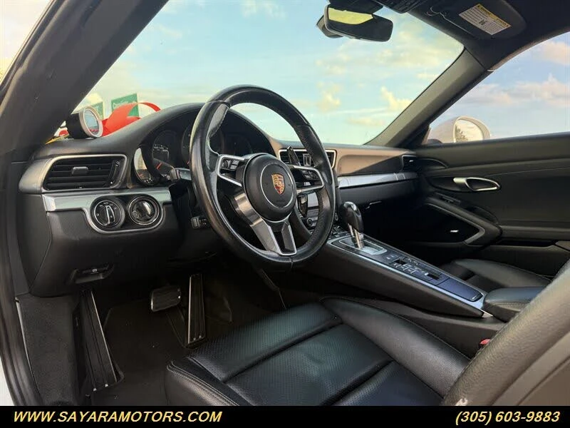 2017 Porsche 991 Carrera - Image 30 of 31