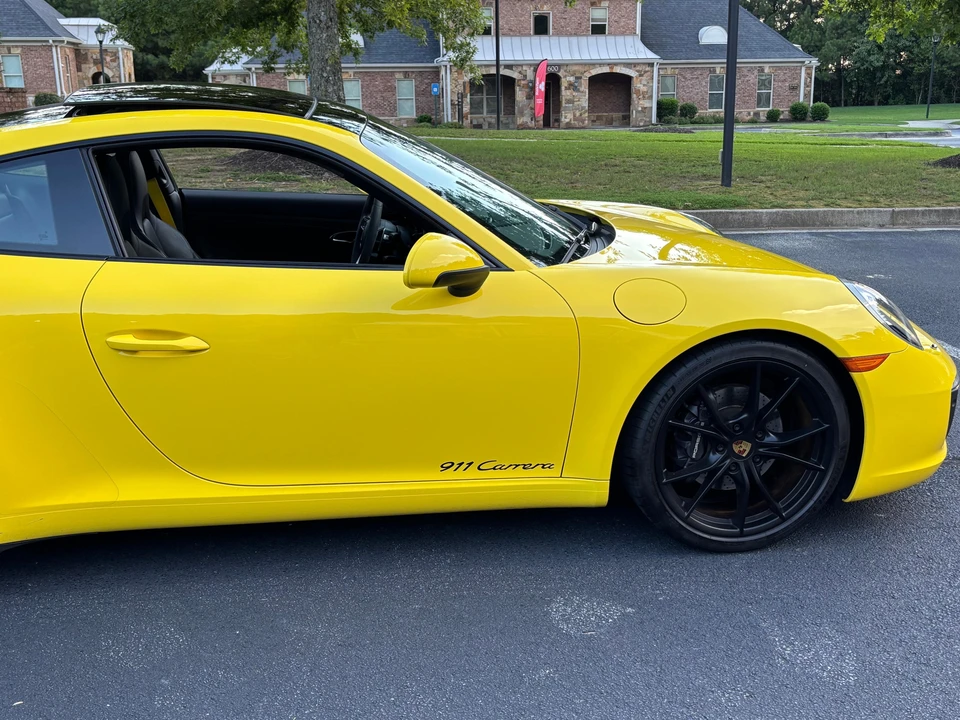 2017 Porsche 991 Carrera 4 - Image 25 of 31