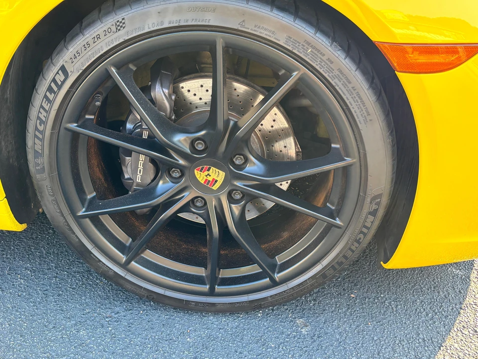 2017 Porsche 991 Carrera 4 - Image 29 of 31