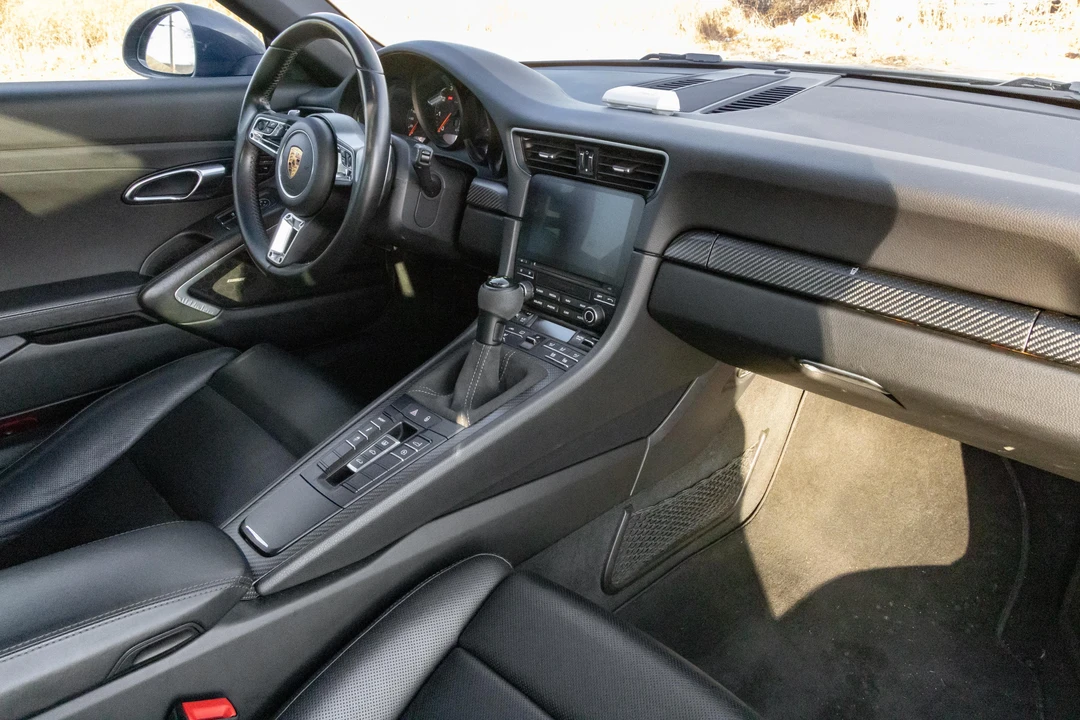 2017 Porsche 991 Carrera - Image 31 of 31