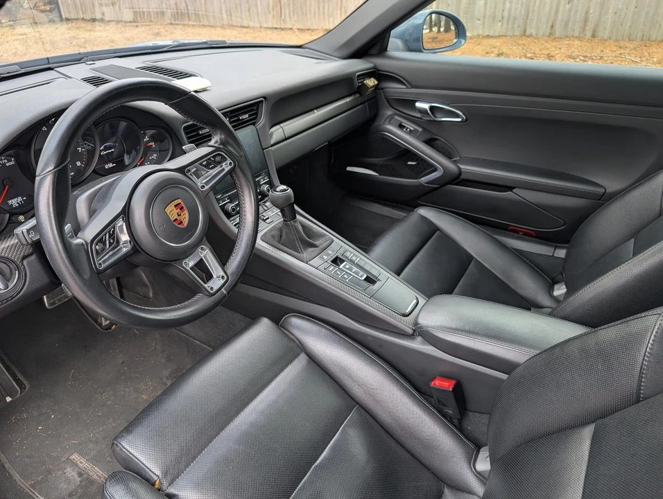 2017 Porsche 991 Carrera - Image 26 of 31