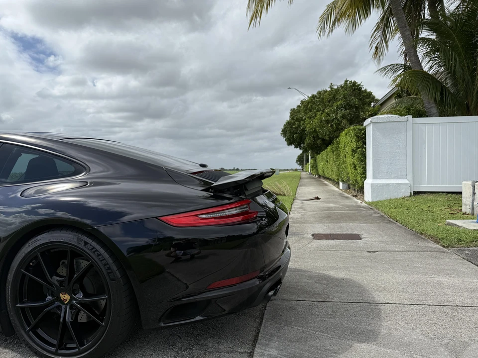 2017 Porsche 991 Carrera - Image 27 of 31