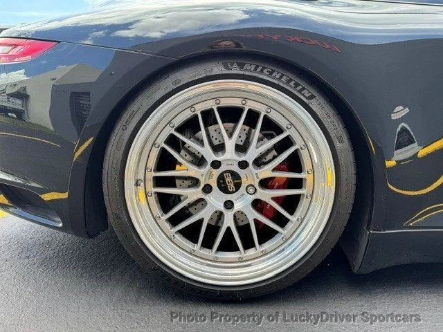 2017 Porsche 991 Carrera - Image 11 of 12