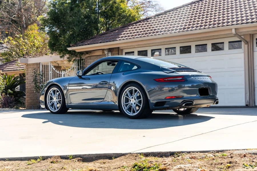 2017 Porsche 991 Carrera - Image 19 of 31