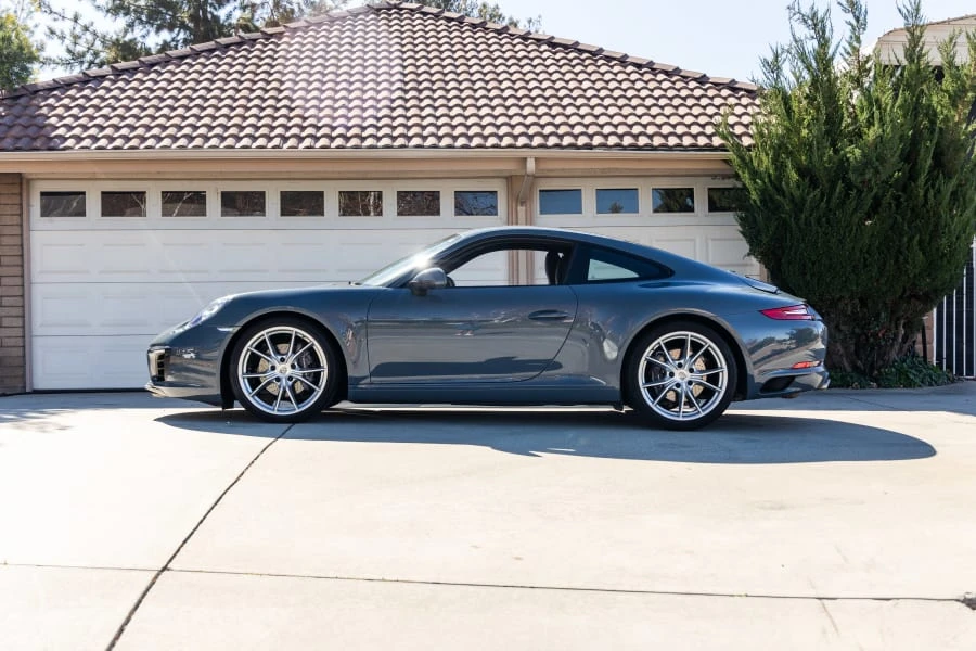 2017 Porsche 991 Carrera - Image 2 of 31
