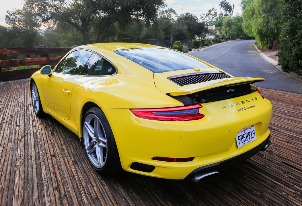 2017 Porsche 991 Carrera - Image 9 of 31