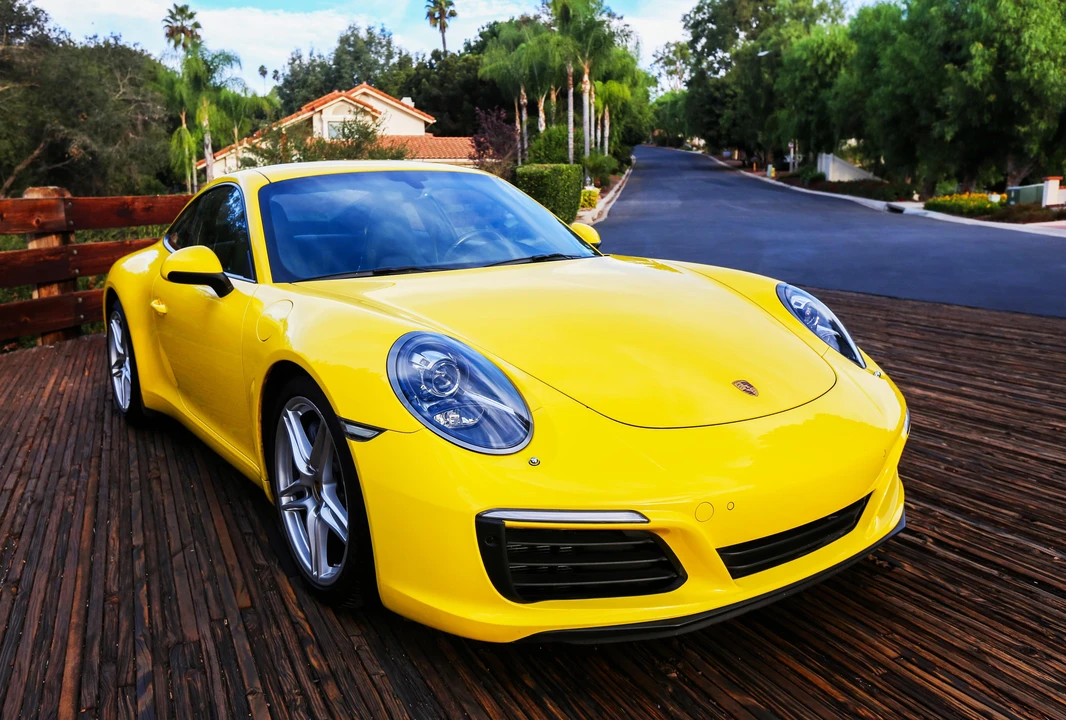 2017 Porsche 991 Carrera - Image 15 of 31