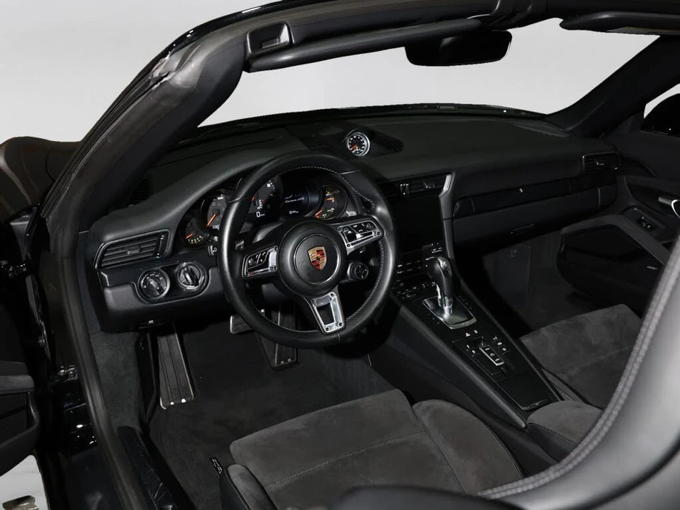 2017 Porsche 991 Carrera GTS - Image 5 of 31