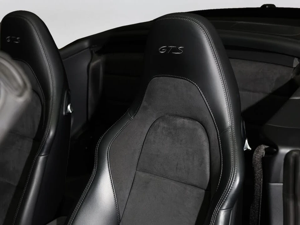 2017 Porsche 991 Carrera GTS - Image 15 of 31