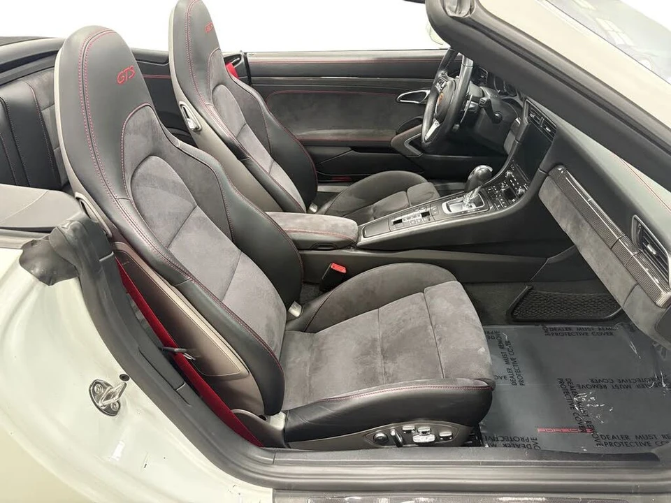 2017 Porsche 991 Carrera GTS - Image 21 of 31