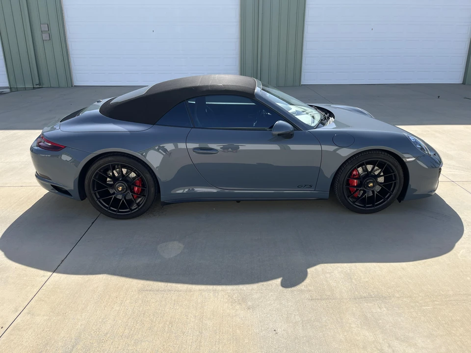 2017 Porsche 991 Carrera GTS - Image 27 of 31
