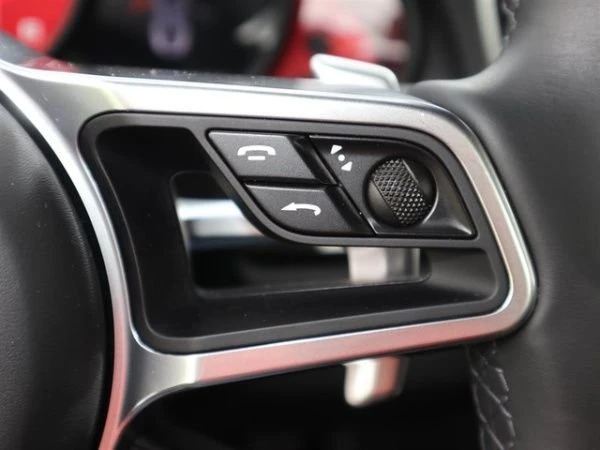 2017 Porsche 991 Carrera GTS - Image 18 of 31