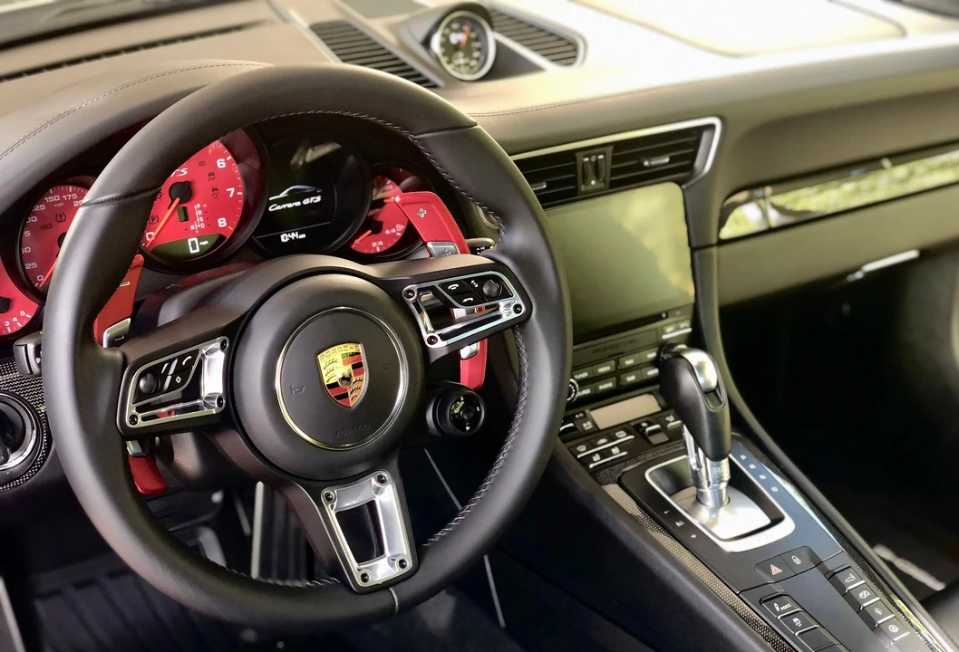 2017 Porsche 991 Carrera GTS - Image 10 of 31