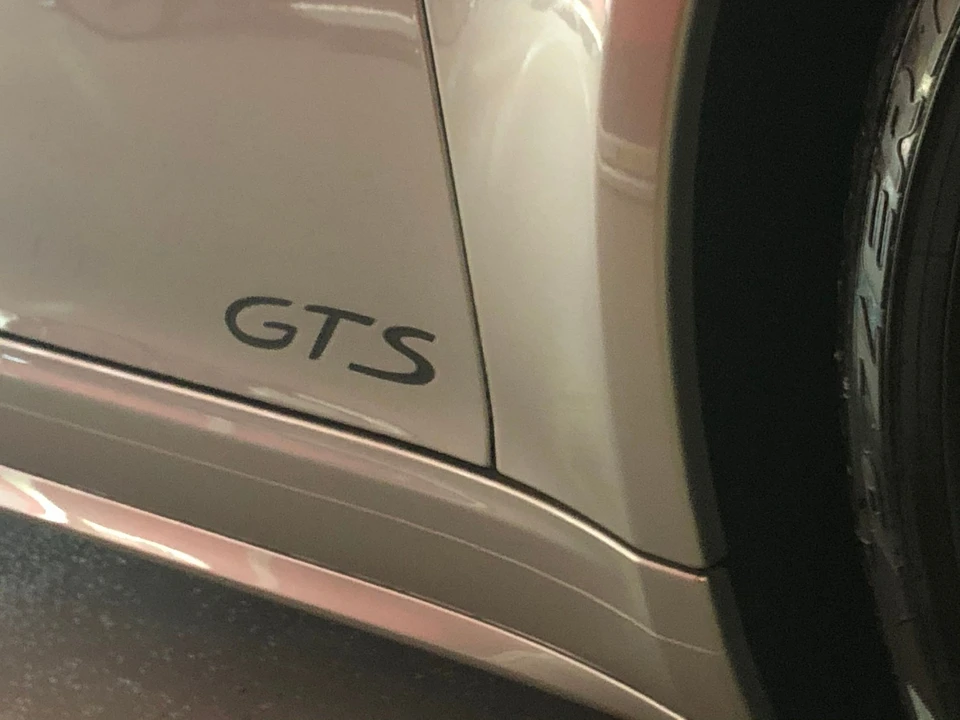 2017 Porsche 991 Carrera GTS - Image 8 of 31